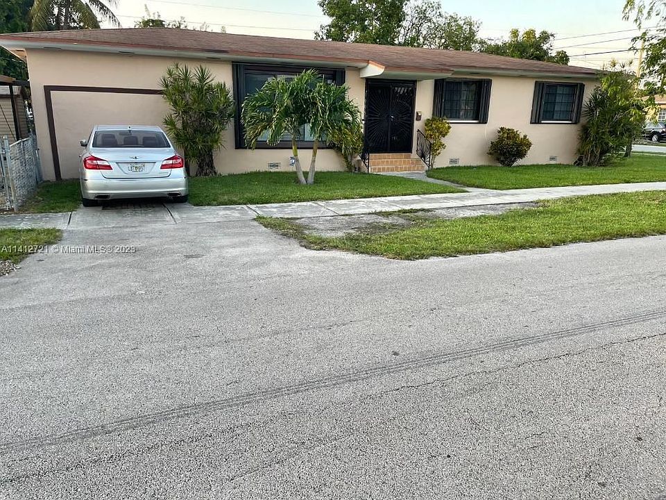1st image of 1905 NW 57th St