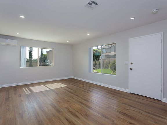 5th image of 1749 S Sunflower Ave #G