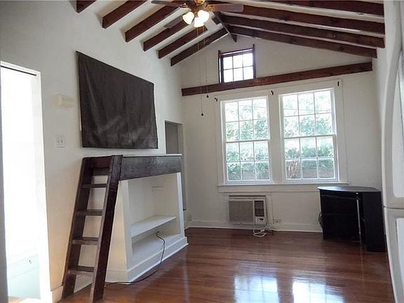 3rd image of 1479 Magazine St APT 5