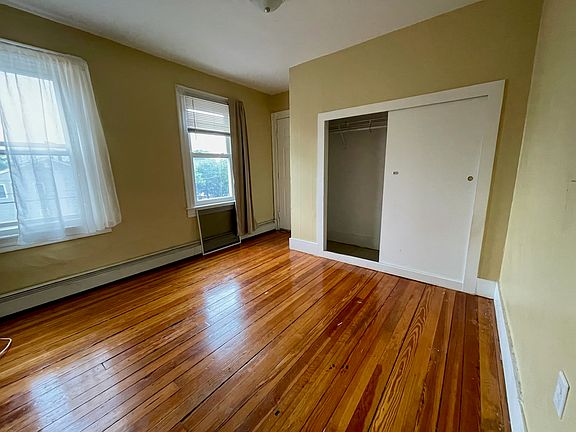 5th image of 110 Gesler St #3