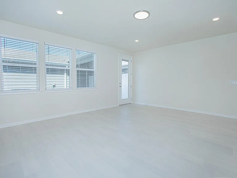 14310 Sapelo Beach Dr — Photo 9