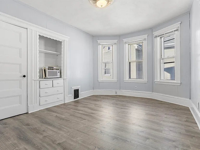 403 Ferry St #2 — Photo 13