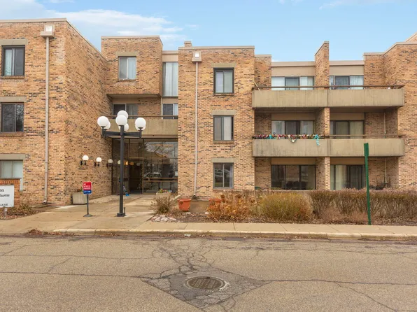 1926 Prairie Sq APT 325, Schaumburg, IL 60173