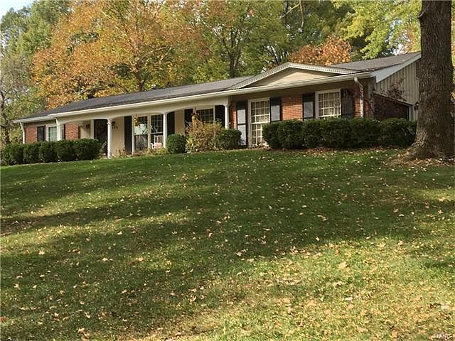 1st image of 1911 Firethorn Dr