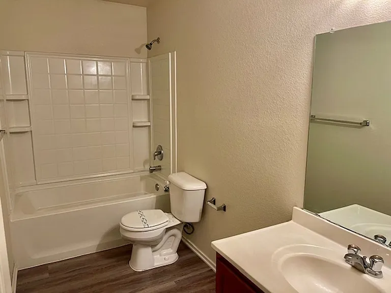 820 Wrigley Dr — Photo 28