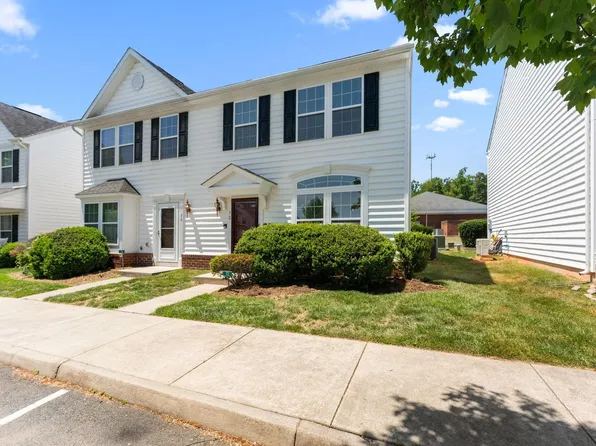72 Villa Cir, Palmyra, VA 22963