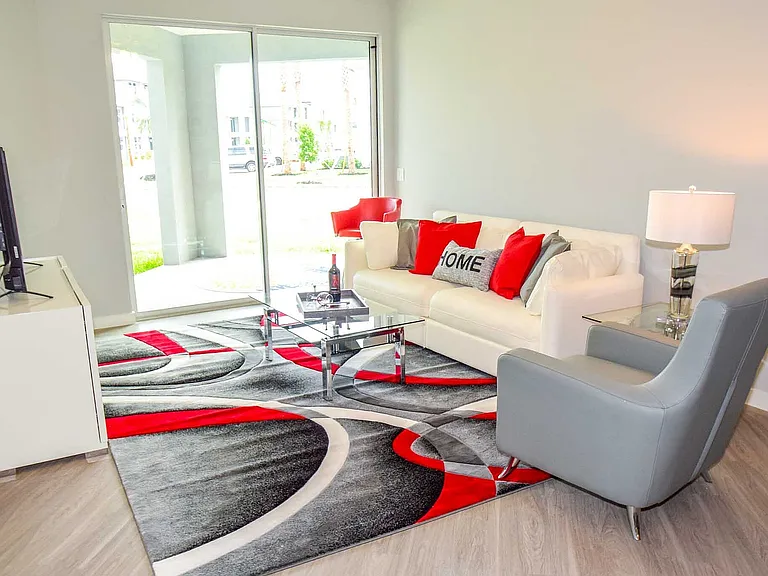 The Solera at Kendall West — Photo 20