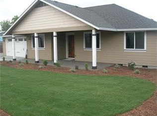 964 Jaquelyn St, Ashland, OR 97520