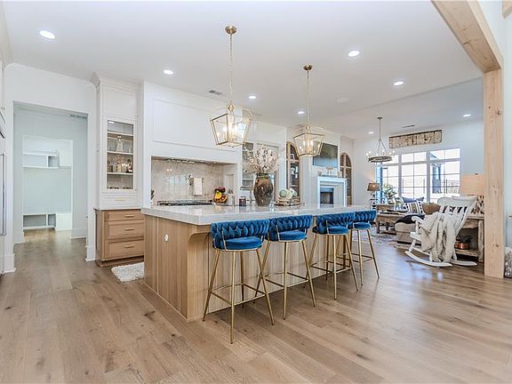 5th image of 3277 Bailey Rd