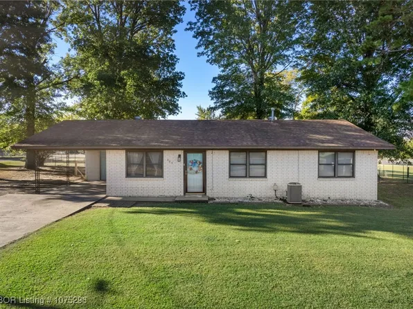 403 Buck Creek Rd, Bokoshe, OK 74930