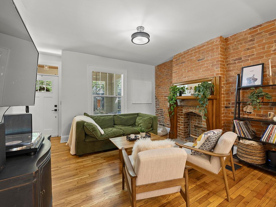 1st image of 393 W 2nd Ave #393