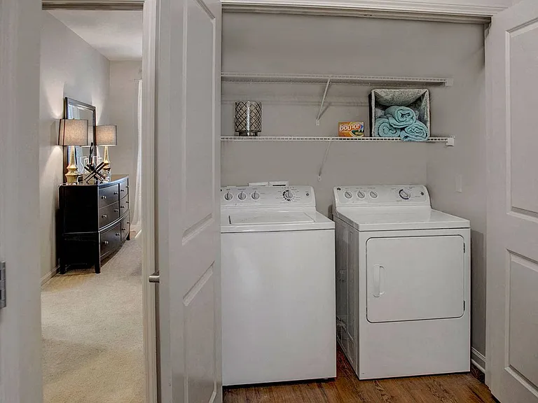 In-unit Washer & Dryer