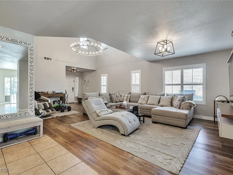 1932 Empoli Ct — Photo 12