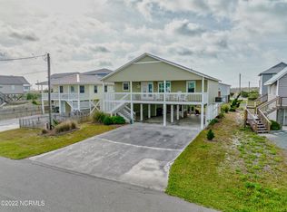 1707 Spot Blvd, Topsail Beach, NC 28445