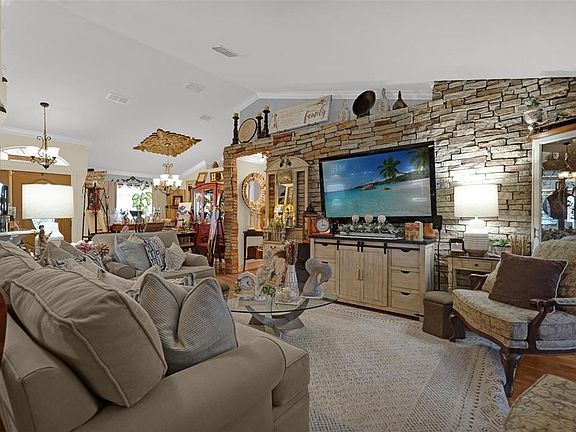 4th image of 3279 Countryside View Dr