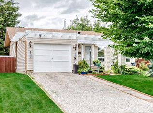 631 N Brookpark Dr SW, Calgary, AB T2W2P8