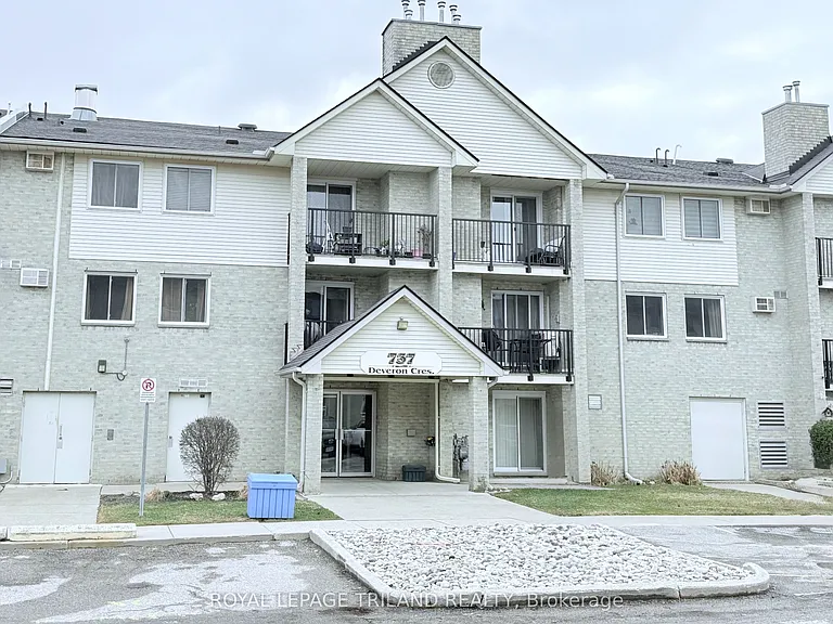 737 Deveron Cres #208 — Photo 1