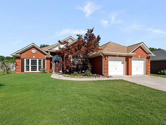 2nd image of 311 Freedom Ct