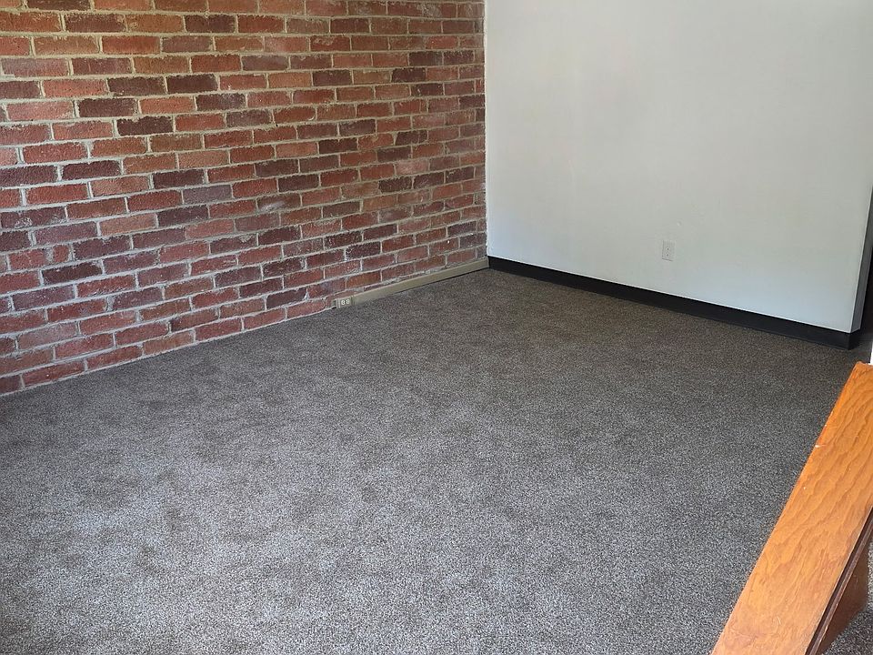 A freshly carpeted living room