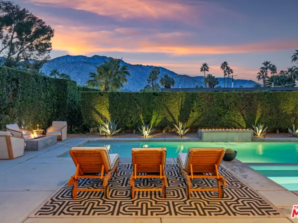 2070 E Park Dr, Palm Springs, CA 92262