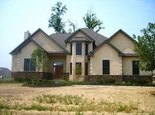 13857 Leone Ct NW, Pickerington, OH 43147