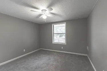 Camden Way Apartments — Photo 4
