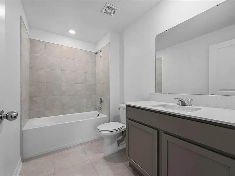 338 Rustic Rail Dr — Photo 10