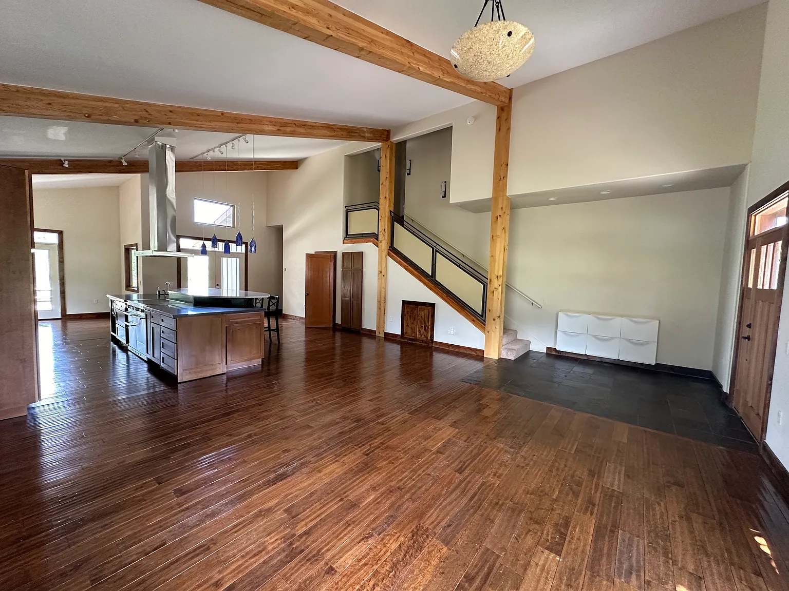 131 Haystack Rd — Photo 2