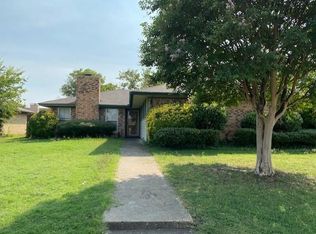 2114 Blossom Ln, Richardson, TX 75081
