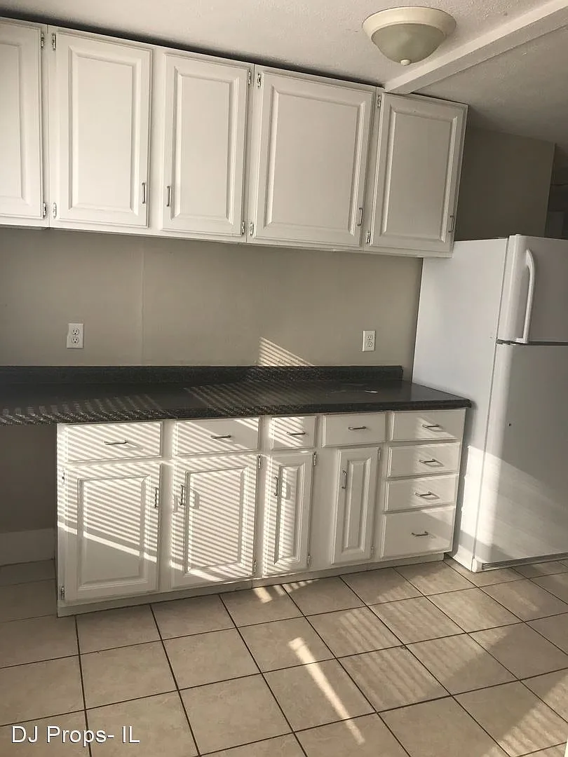 1801 34th St photo 1