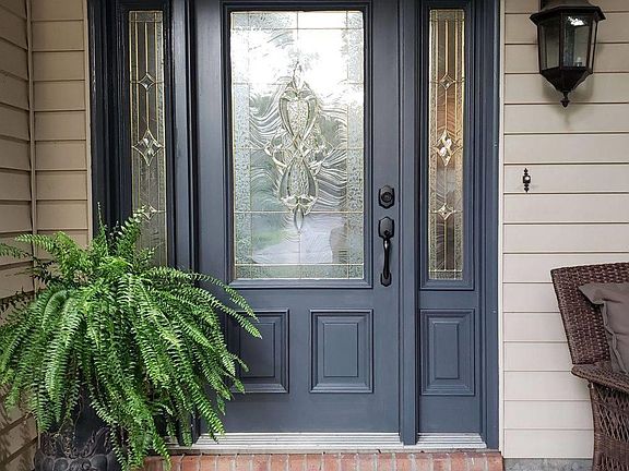 3rd image of 1700 S Wedgewood Dr