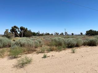 7380 Smoketree Rd, Phelan, CA 92371