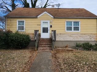 705 Queen Ave NW, Roanoke, VA 24012