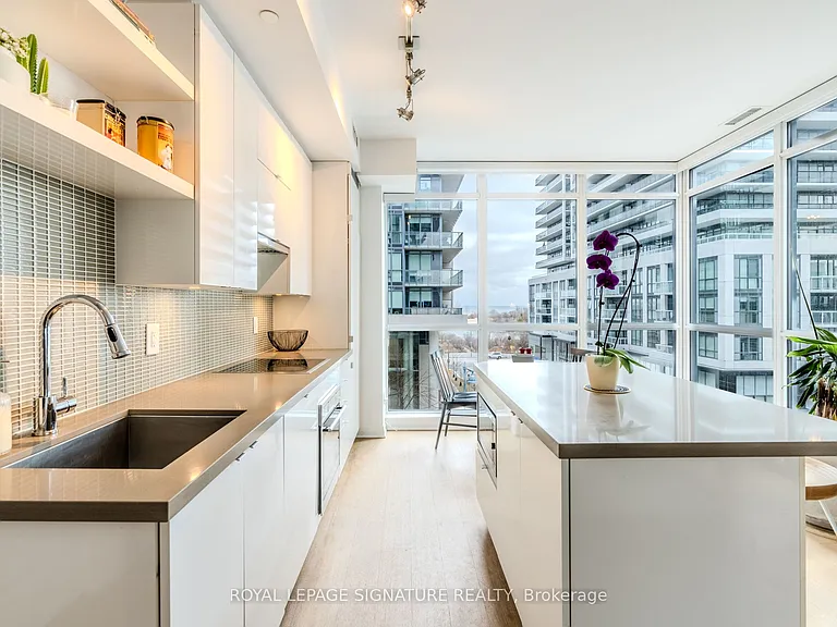 60 Annie Craig Dr #B415 — Photo 12