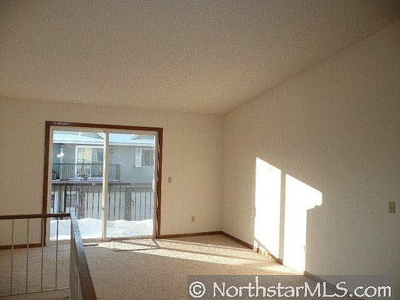 3rd image of 2047 Park Drive N