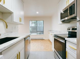 6534 4th Ave NE SUITE 103, Seattle, WA 98115