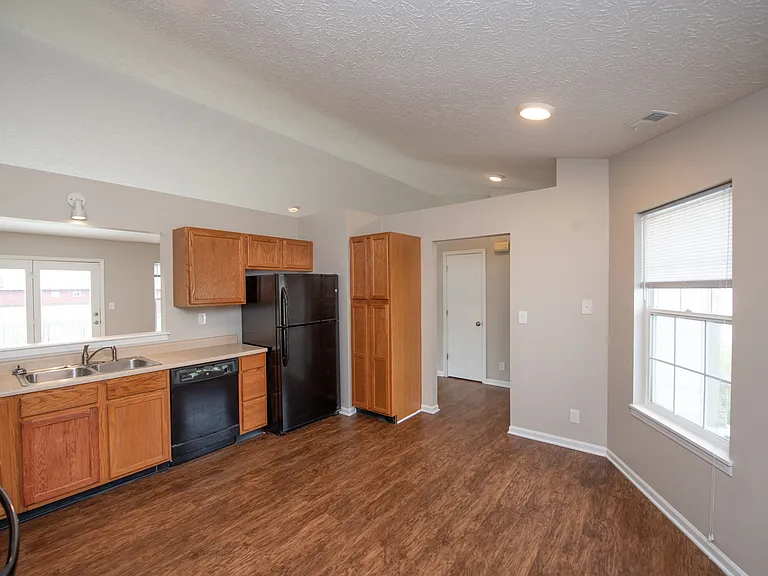 3112 Bowfield Way — Photo 11