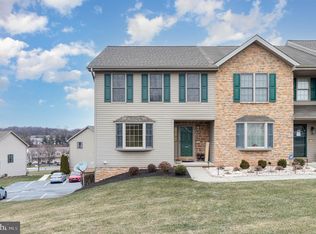 1332 Overlook Rd, Middletown, PA 17057