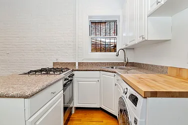 Rented by Kleier Residential