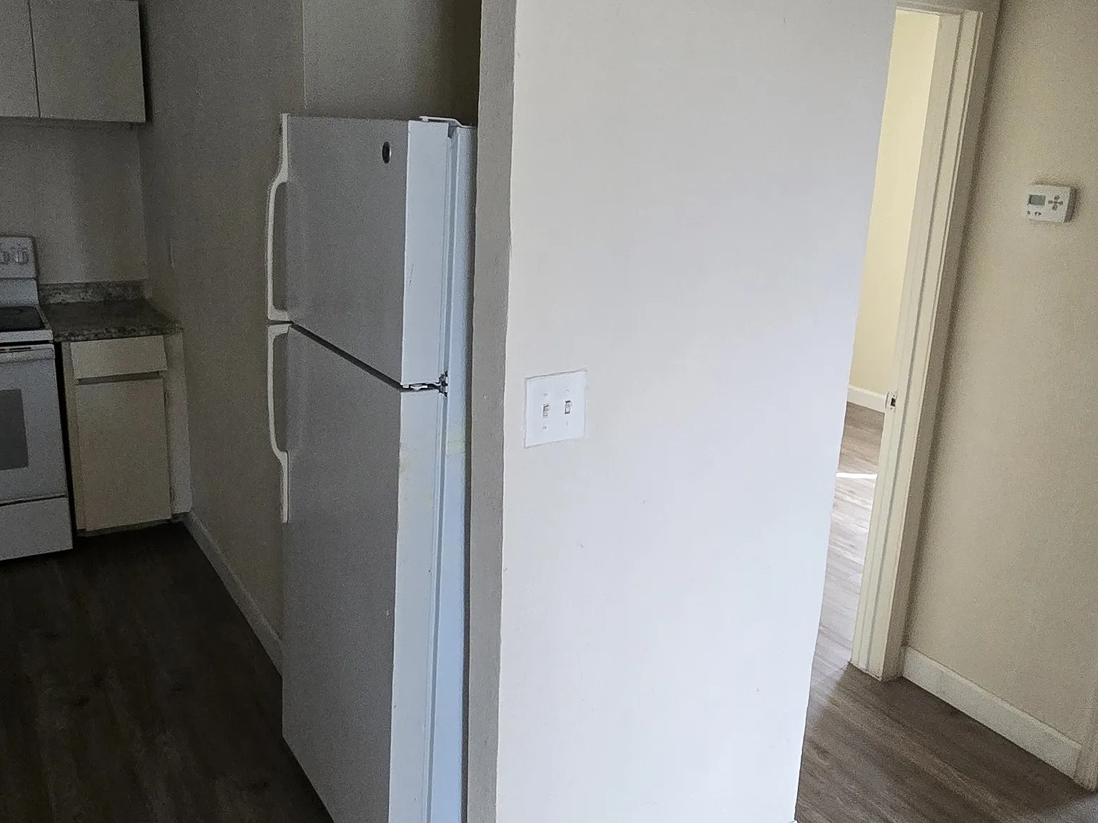 2 bed, 800 sqft, $995 — Photo 3