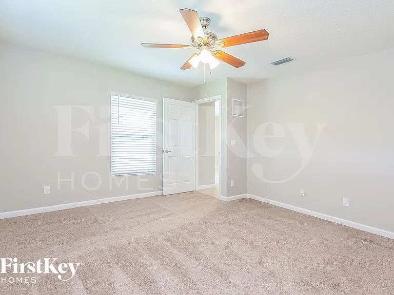 1950 SW Sylvester Ln — Photo 7