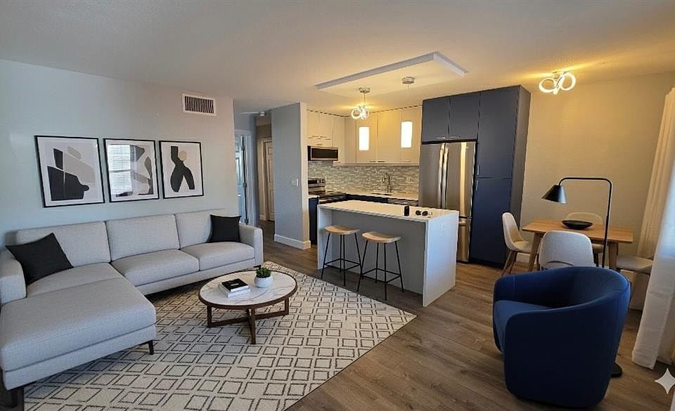 1st image of 2607 NE 8th Avenue #14