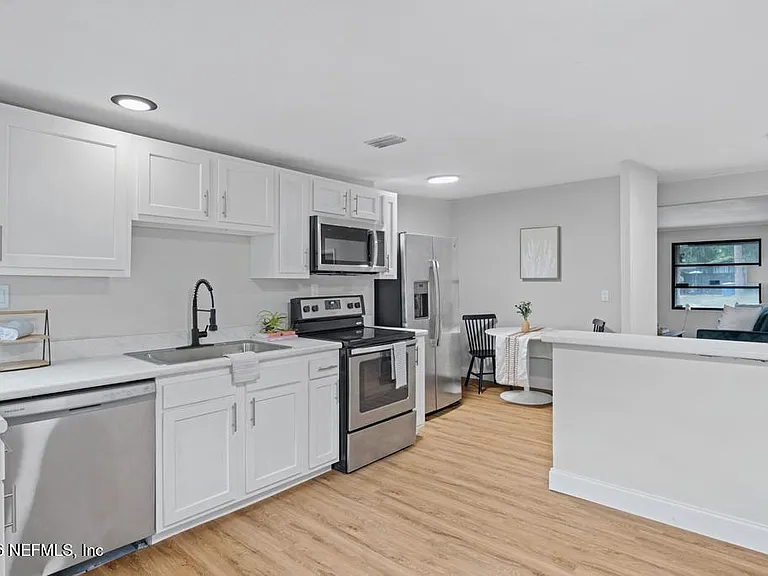 1012 Beckner Ave — Photo 18