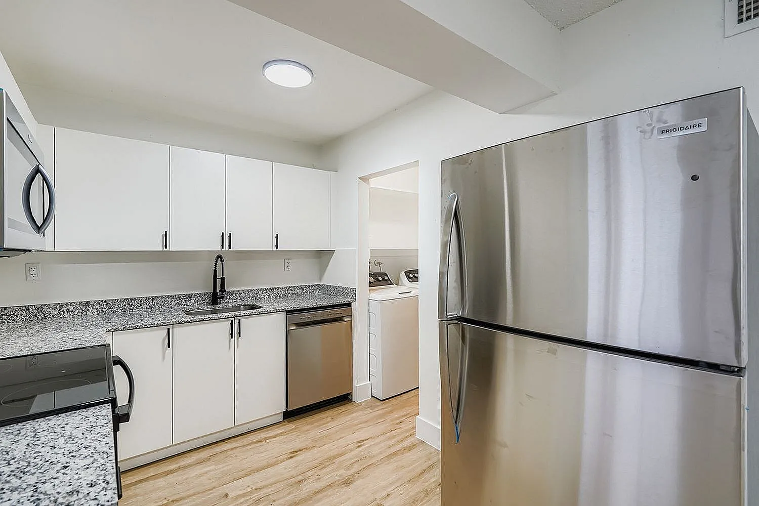 Brisa Apartment Homes II — Photo 2