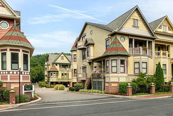 Downtown Historic Trails and paths along Occoquan District