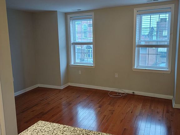 4th image of 1510 E Moyamensing Ave Floor 2