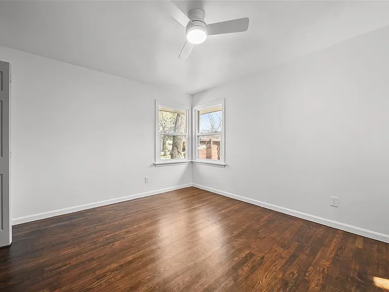 1034 W Boyd St — Photo 19