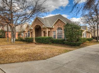765 Oak Hollow Ln, Highland Village, TX 75077