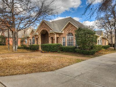 765 Oak Hollow Ln, Highland Village, TX, 75077