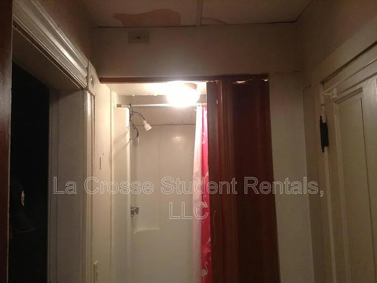 904 Vine St #LA CROSSE — Photo 8